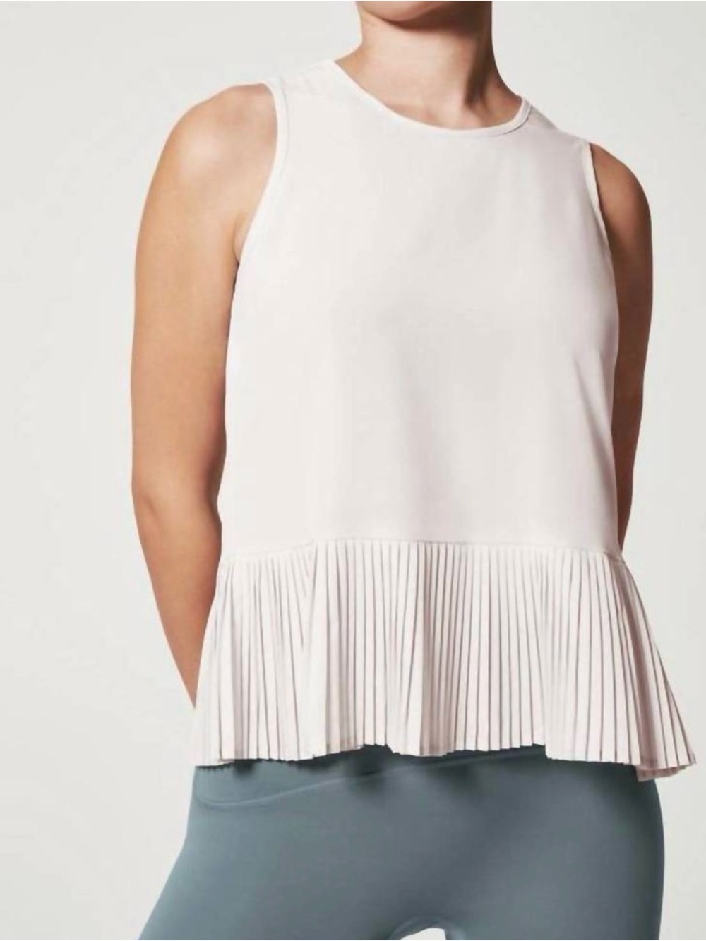 NEW SPANX yes, pleats! tank in white cloud Medium